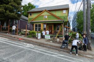 Photo of Salal volunteers working at Rebuilding Together South Sound work site